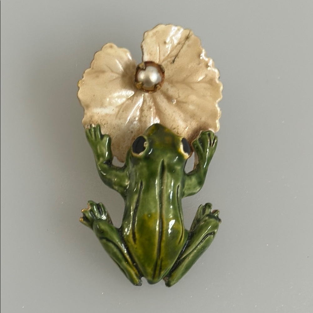 Green Enamel Frog Brooch with Gold Flower Accent - Women Jewelry Brooches